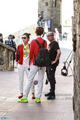 组图：《花少》自驾游 刘涛秀车技郑佩佩当翻译