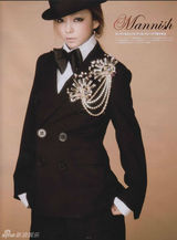 策划:逆生长典范！37岁安室奈美惠仍似17岁少女