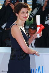 组图：67届戛纳颁奖礼 《冬眠》斩获金棕榈奖