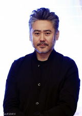 组图：吴秀波《马向阳》化身最洋村官挑战演技