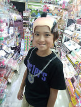 组图：报告！《金田一》中发现可爱正太一枚