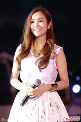 组图：香港音乐节谢安琪搭档李云迪 特首捧场