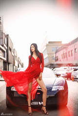 组图：《变4》赵茜时尚写真 性感优雅女神范