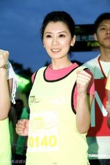 幻灯：前女友刘品言力挺阮经天 贾静雯亮相公益活动