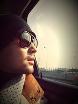 组图：“帅气机长”张智霖微博生活照集锦