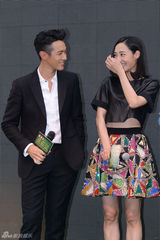 组图：柯震东首演奇幻古装片 恭喜杨幂产女