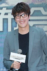 组图：梁家仁指导《永春白鹤拳》致敬李小龙