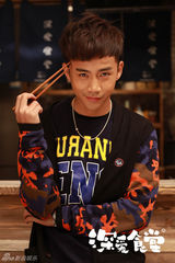 组图：《深爱食堂》今开播 爱与美食不可辜负