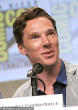 组图：智商高得没朋友 卷福谢耳朵搭非人类卖萌