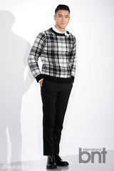 组图：崔始源郑雨盛李彩琳等众星亮相品牌展