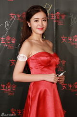 组图：《女生宿舍》首映 群星闪耀红毯