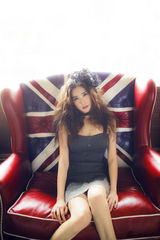 组图：高珑珂轻摇滚写真甜美可人