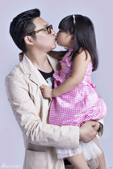 策划：七夕甜蜜奉送!女儿是星爸上辈子的小情人