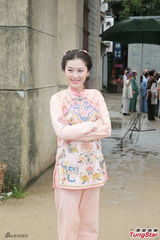 组图：《流氓皇帝》周丽淇配对马国明不怕吃醋