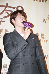 独家：金宇彬赴港宣传 开心与粉丝做游戏