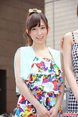 组图：AKB48三成员亮相台北 青春靓丽引围观