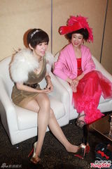 组图：陈奕迅加盟《金鸡》 吴君如秀事业线