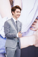 组图：孔孝真带伤上阵携赵寅成宣传新剧