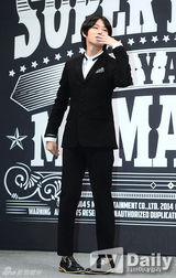 组图：Super Junior回归在即 发布会大展搞怪本能引爆笑