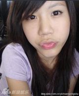 组图：炎亚纶妹妹清纯私照曝光 兄妹差别大