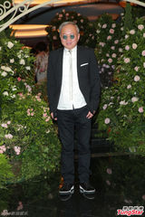 组图：林建岳爱女嫁何正德 容祖儿方中信等齐贺