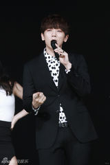 组图：M.pire等录制《THE SHOW》精彩献艺