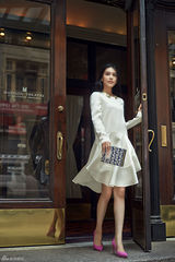 组图：韩丹彤亮相纽约时装周 街拍百变造型