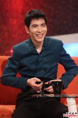 组图：萧敬腾不公布善款挨批 表示不解愿低调