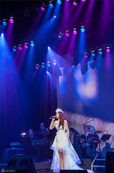 组图：希亚闪耀温哥华  中国风“席卷”加拿大