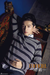 组图：胡歌逆天不变容颜 魅惑眼神电力无限