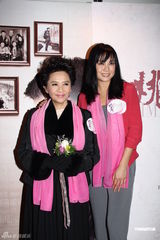 组图：《桃姐》票房大好 叶德娴宣传防癌资讯