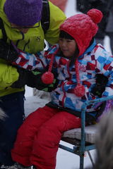 组图：《爸爸》雪乡抢先看 萌娃玩雪脸蛋红扑扑