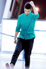 组图：快男于湉游墨尔本 赴澳网为李娜加油