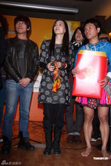 高清组图：张悬将参加国际唱片展唱响巴黎