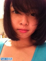 组图：王中磊17岁女儿长腿清秀 姐弟有爱互动