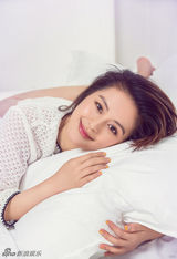 组图：王力可最新写真曝光 尽显居家小性感