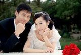 组图：盘点十大体坛名将的娇妻 各自美艳动人