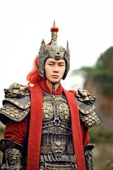 组图：《武则天》曝李晨剧照 血战沙场悲壮十足