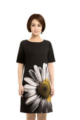 组图：杨紫【演员】全新时尚写真 鬼马俏皮灵气十足