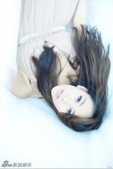 组图：传洛诗RaNia常一娇涉房东吸毒案 私照性感大曝光