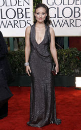 高清组图：女星奥利维亚-维尔德高贵打扮秀身材