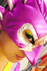 幻灯图：容祖儿新专辑造型曝光 歌姫变身摔角手