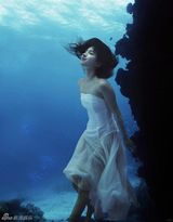 组图：女神不老！一代玉女偶像广末凉子美图集