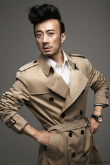 组图：赵立新写真教授变身气场男神