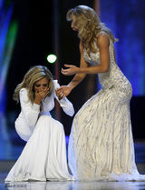 组图：2015美国小姐出炉 22岁纽约女孩夺冠