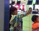 组图：疑似田亮二胎儿子正面照曝光