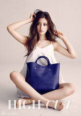 组图：After School 成员Nana拍写真 展清纯冷艳双色魅力