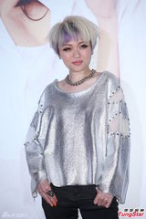 组图：《闺蜜》庆功 陈意涵私下大尺度谈18禁