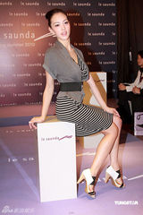 幻灯图：李彩华泰国买楼  Jessica C等名模走秀