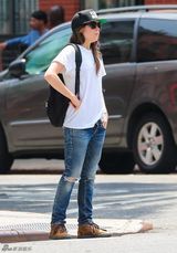 组图：出柜女星佩吉约会《纸牌屋》凯特玛拉